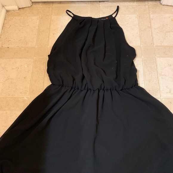 black DRESS🖤💯 - Picture 3 of 3